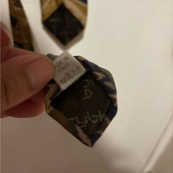 Byblos dress suit tie diamond logo accessory necktie neck wear abstract circle - Picture 6 of 6